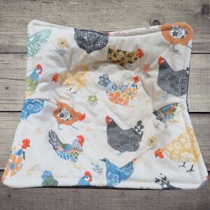Microwave Bowl Cozy, Reversible Chickens and Brown Soup Bowl Holder